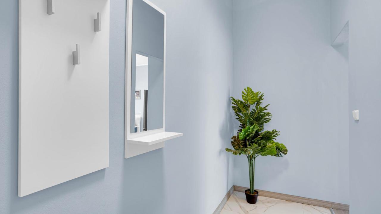 Aphrodite Suite Hotel קרלובי וארי מראה חיצוני תמונה