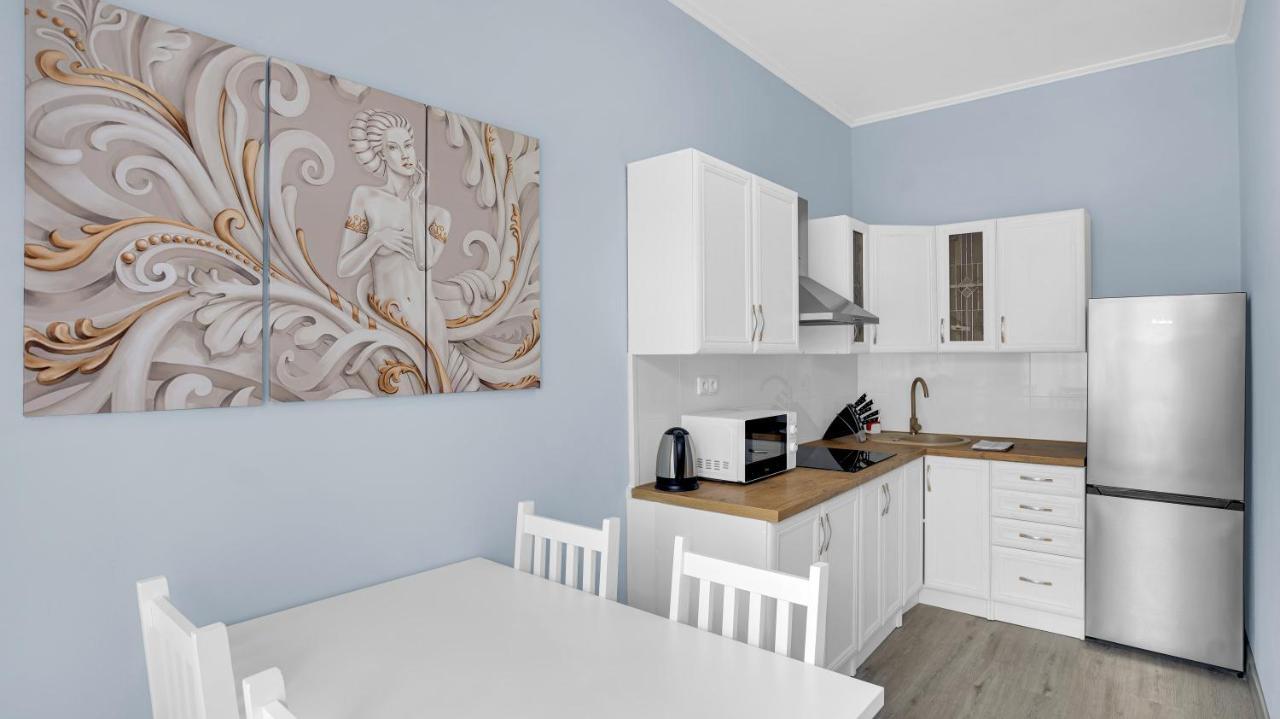 Aphrodite Suite Hotel קרלובי וארי מראה חיצוני תמונה